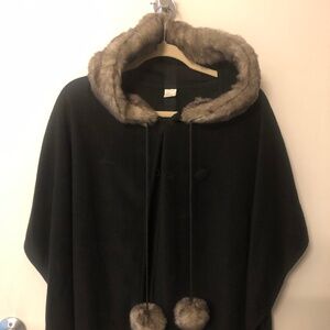 Womens Hooded Faux Fur Trim Cloak
